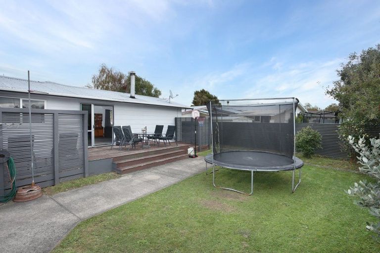 Photo of property in 12 Pryde Place, Feilding, 4702