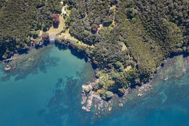 Photo of property in 215 Waiaua Road, Hihi, Mangonui, 0494