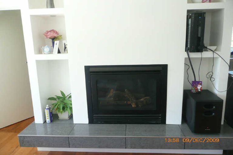 Photo of property in 74 Forest Hill Road, Henderson, Auckland, 0612