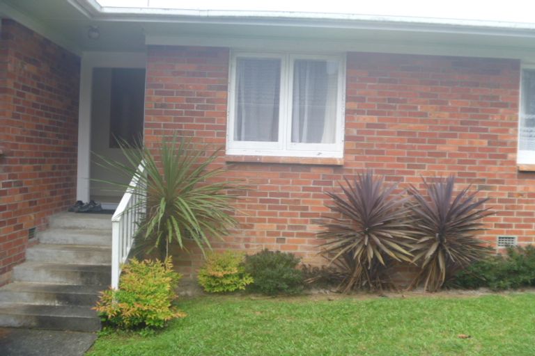 Photo of property in 12 Rembrandt Place, Opaheke, Papakura, 2113