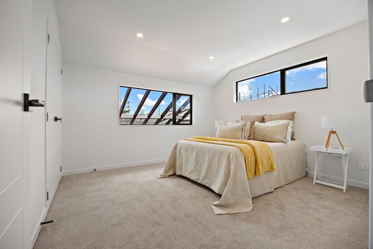 Photo of property in 4 Dorset Down Drive, Karaka, 2580
