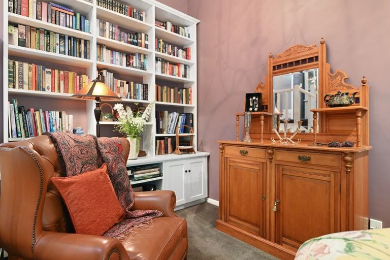 Photo of property in 54 Clyde Road, Ilam, Christchurch, 8041