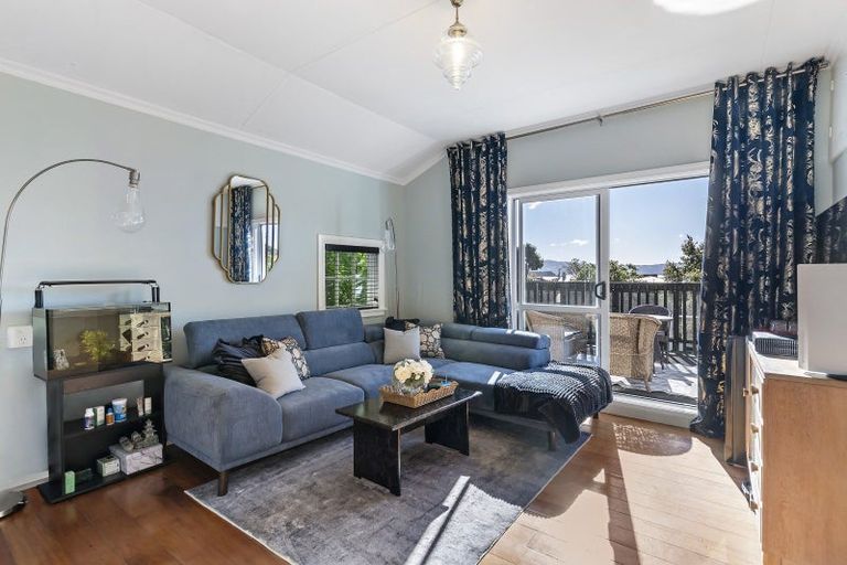 Photo of property in 22 Tawa Street, Eastbourne, Lower Hutt, 5013