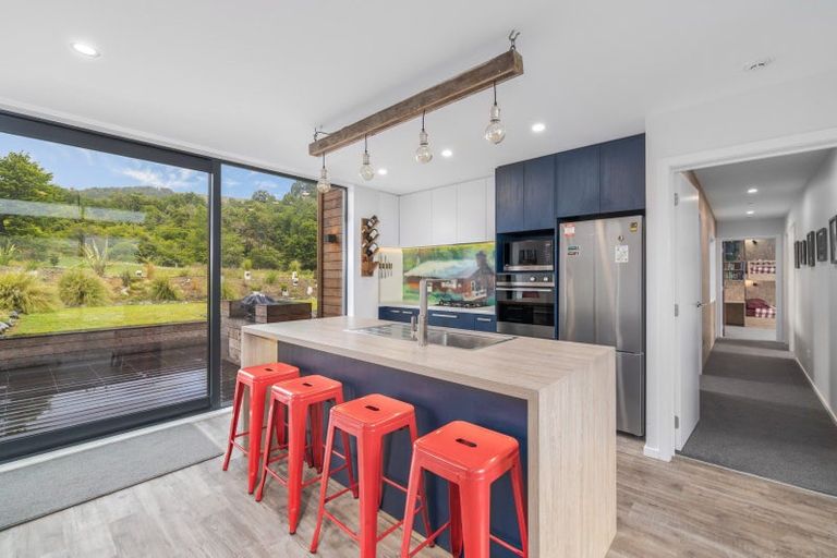 Photo of property in 50 Luge Loop, Castle Hill, 7580