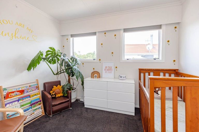 Photo of property in 10 Mary Street, Masterton, 5810