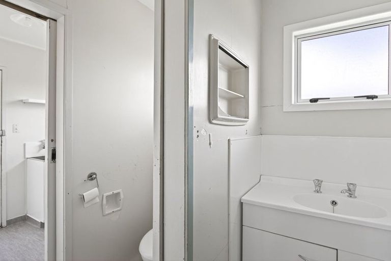 Photo of property in 4 Tui Street, Outer Kaiti, Gisborne, 4010