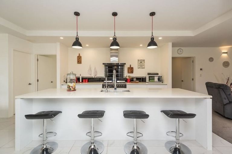 Photo of property in 28a Springwater Avenue, Northwood, Christchurch, 8051