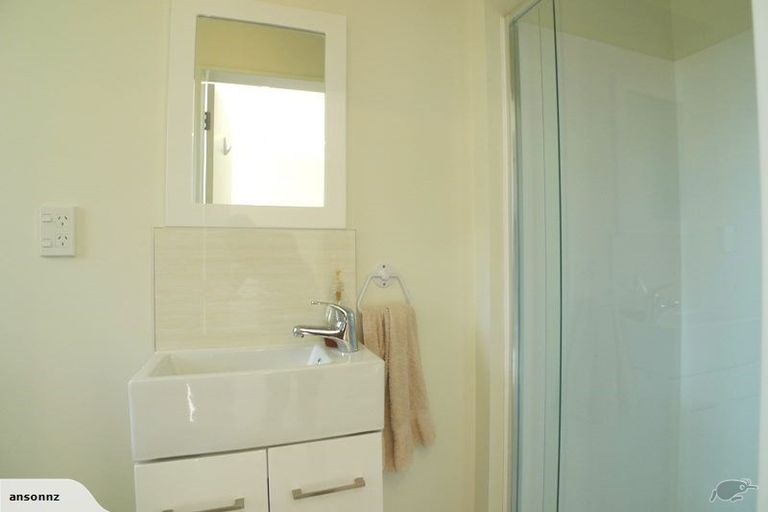 Photo of property in 5/11 Gordon Place, Newtown, Wellington, 6021