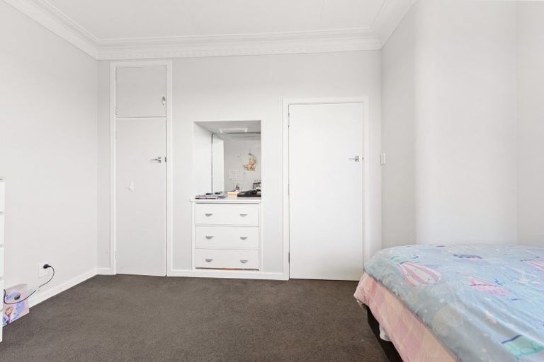 Photo of property in 19 Milton Street, Gore, 9710