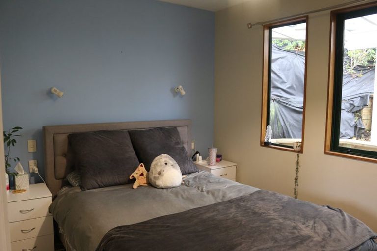 Photo of property in 46 Curtis Street, Northland, Wellington, 6012