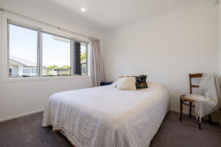 Photo of property in 33f Kelly Road, Cambridge, 3434