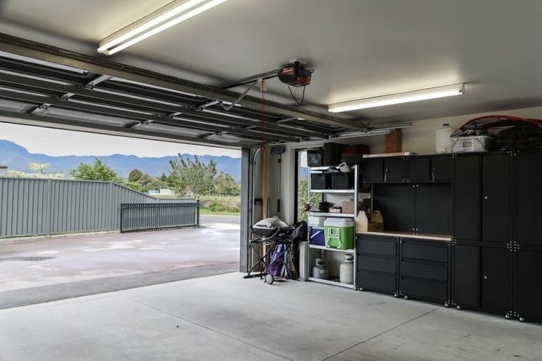 Photo of property in 44 Eastons Road, Westport, 7825