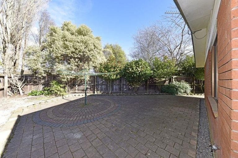 Photo of property in 40 Meadow Street, Papanui, Christchurch, 8052