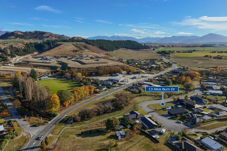 Photo of property in 13 Alice Burn Drive, Luggate, Wanaka, 9383