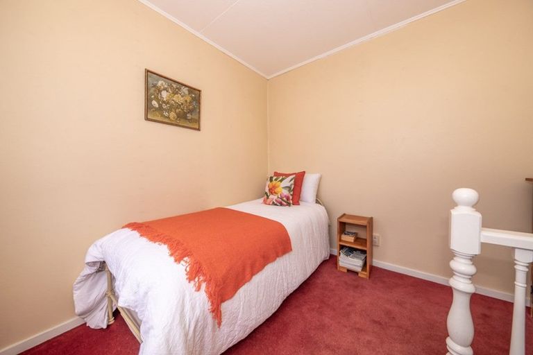 Photo of property in 79 Russell Street, Westport, 7825