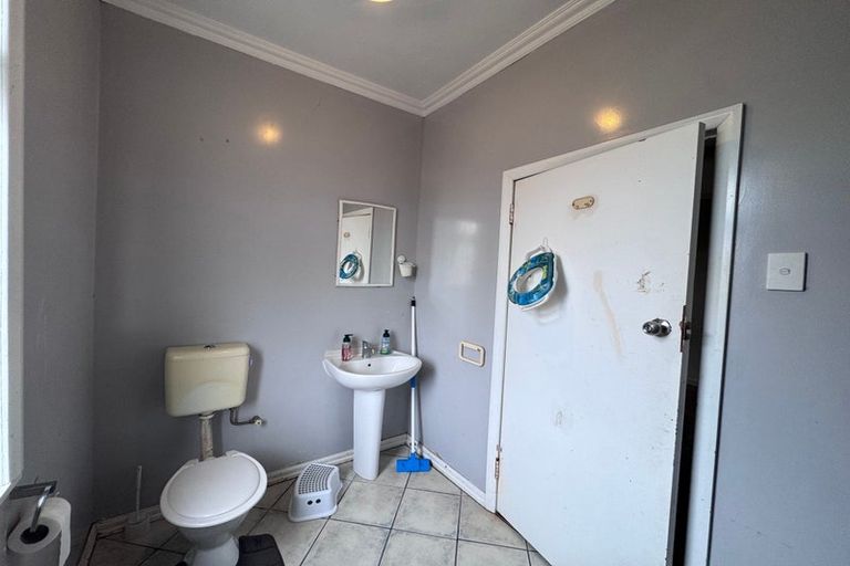 Photo of property in 9 Ruahine Street, Roslyn, Palmerston North, 4414