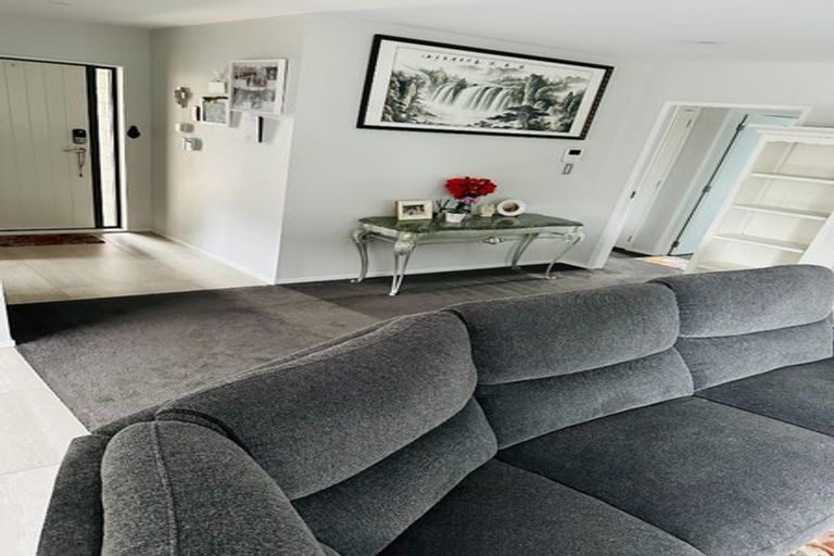 Photo of property in 9 Holland Street, Pukekohe, 2120