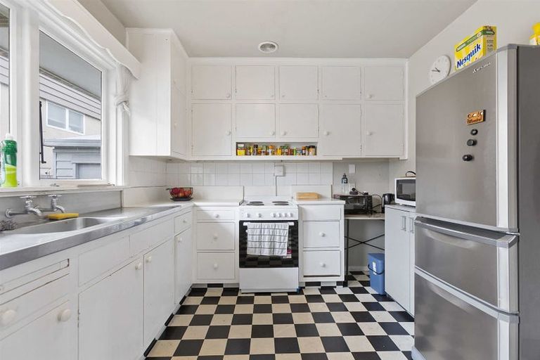 Photo of property in 15 Clare Road, St Albans, Christchurch, 8014