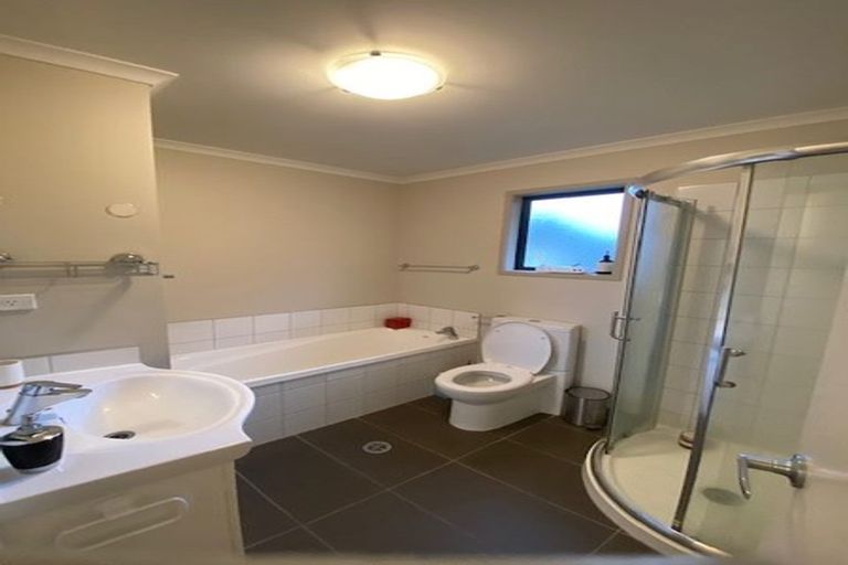 Photo of property in St Claire Village, 40/172 Mcleod Road, Te Atatu South, Auckland, 0610