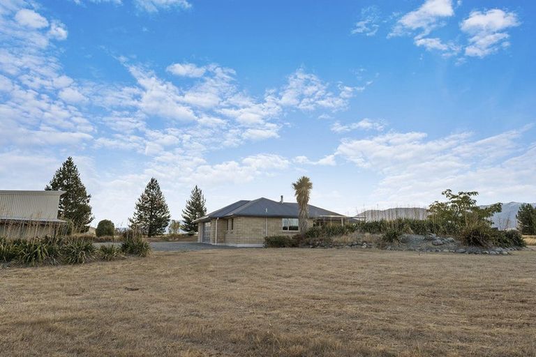 Photo of property in 87 Ostler Road, Twizel, 7901