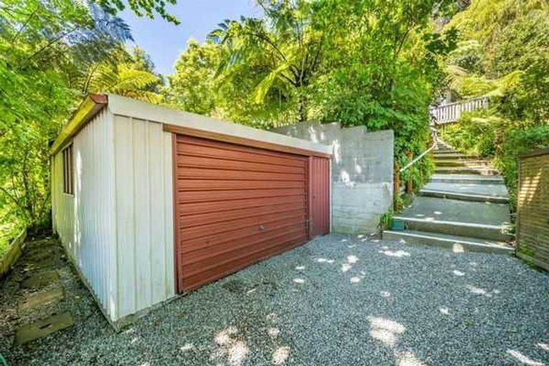 Photo of property in 14 Hine Road, Wainuiomata, Lower Hutt, 5014