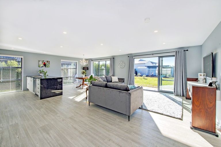 Photo of property in 11 Godwin Grove, Rolleston, 7614