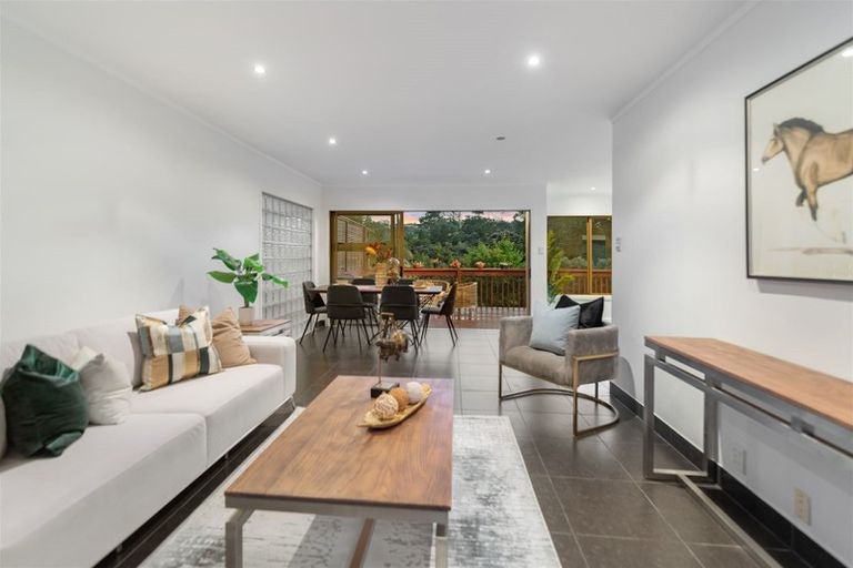 Photo of property in 13 Sandford Street, Campbells Bay, Auckland, 0630