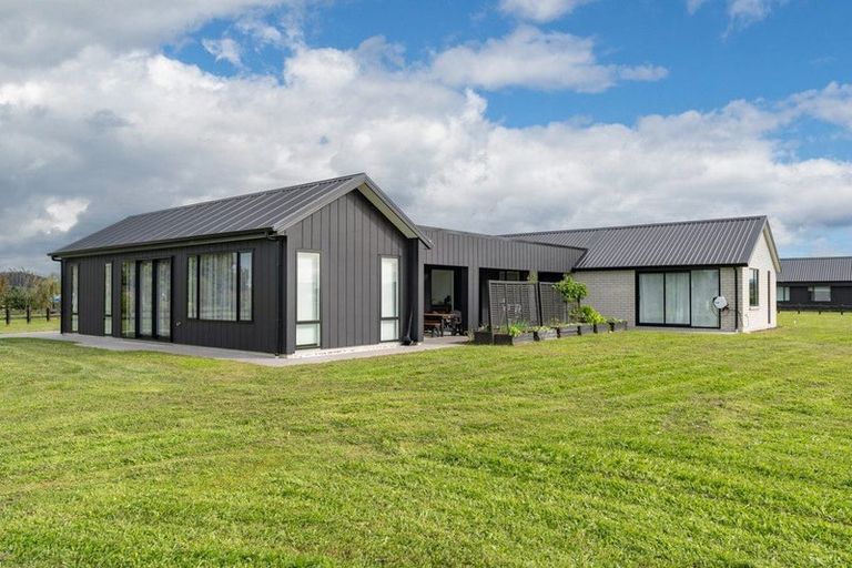 Photo of property in 137 Pilot Drive, Ngahinapouri, Ohaupo, 3882