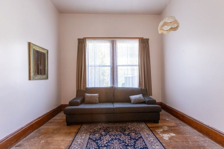 Photo of property in 34 Victoria Avenue, Dannevirke, 4930