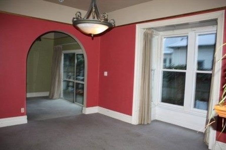 Photo of property in 34 Gresford Street, Edgeware, Christchurch, 8013