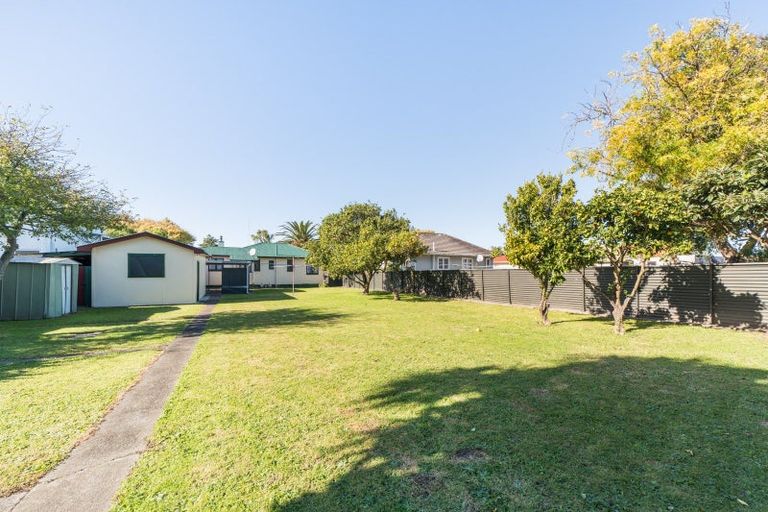 Photo of property in 6 Birmingham Street, Takaro, Palmerston North, 4412