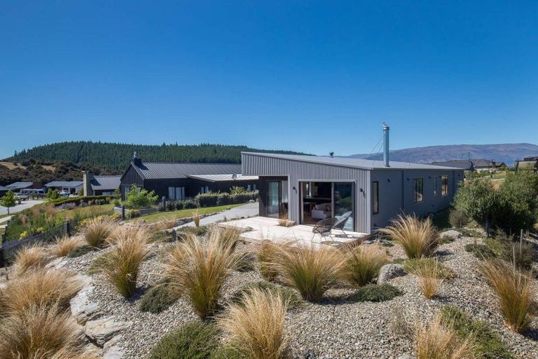Photo of property in 68 Infinity Drive, Wanaka, 9305