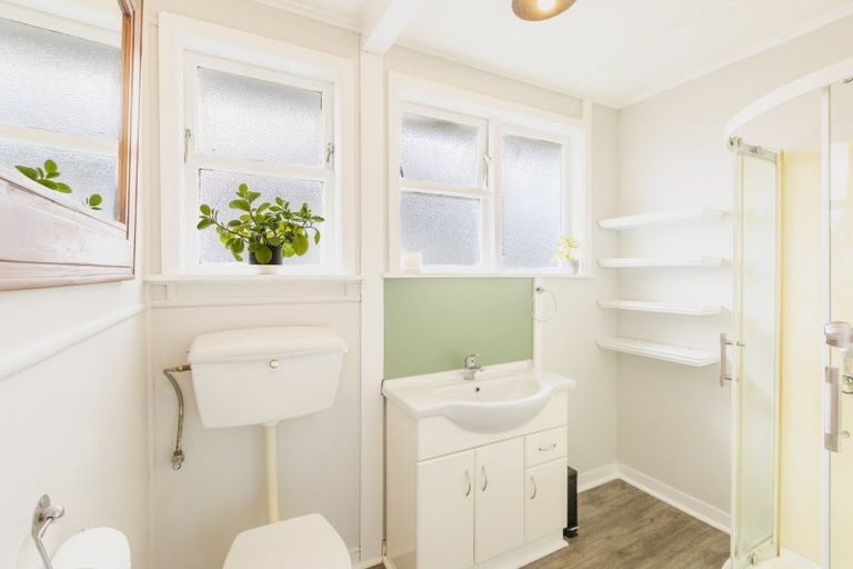 Photo of property in 2 Mccarthy Terrace, Waipukurau, 4200