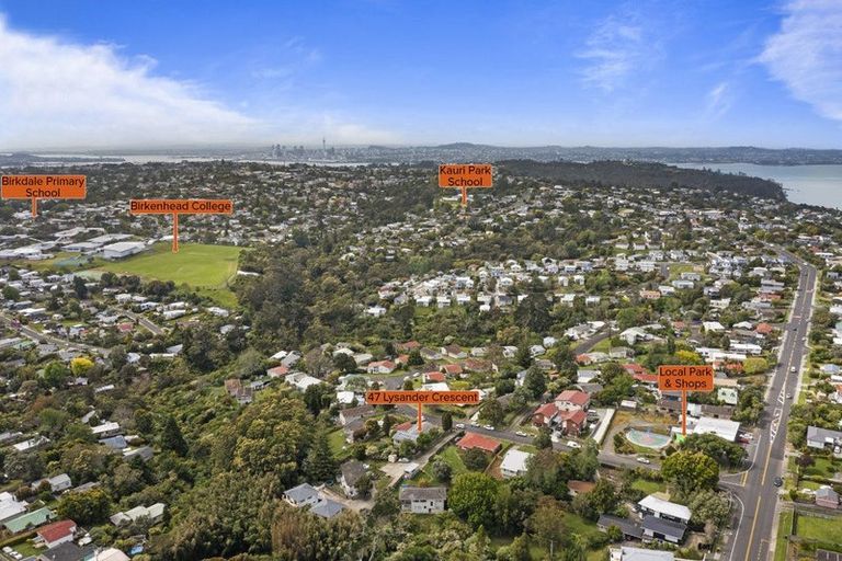 Photo of property in 47 Lysander Crescent, Beach Haven, Auckland, 0626