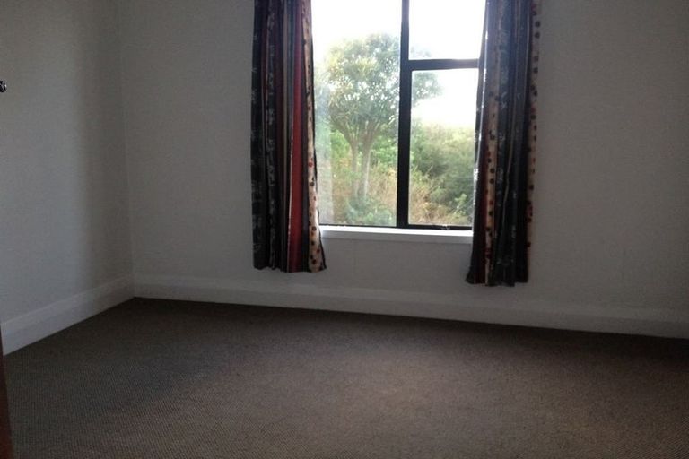 Photo of property in 9 Walker Street, Bluff, 9814