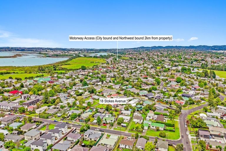 Photo of property in 18 Stokes Avenue, Te Atatu Peninsula, Auckland, 0610
