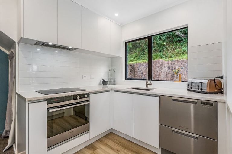 Photo of property in 63 Omapere Street, Whitby, Porirua, 5024