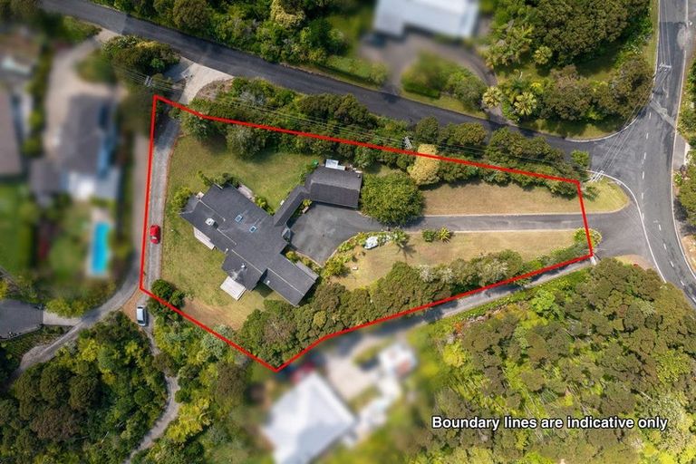 Photo of property in 5 Chatham Avenue, Paremoremo, Auckland, 0632