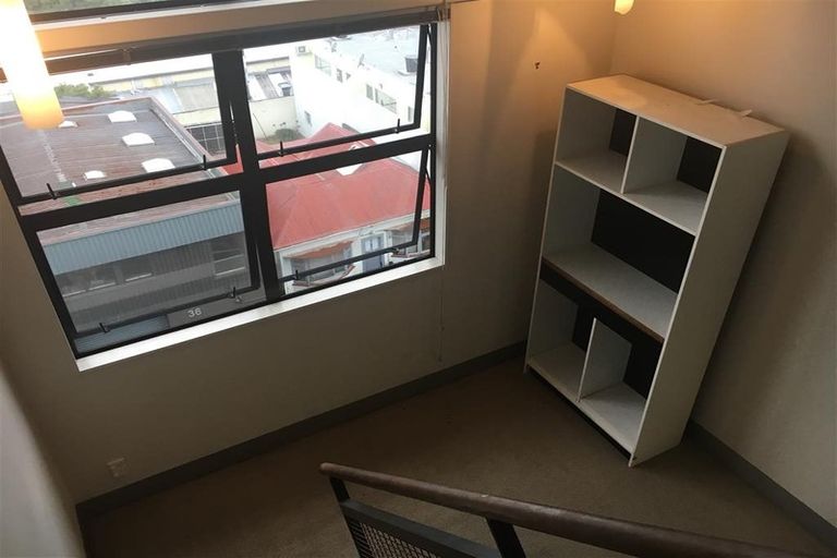 Photo of property in Urbane Apartments, 44/29 Webb Street, Mount Cook, Wellington, 6011