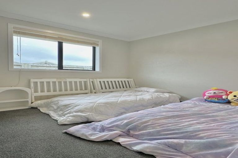 Photo of property in 23 Hopkirk Avenue, Wallaceville, Upper Hutt, 5018