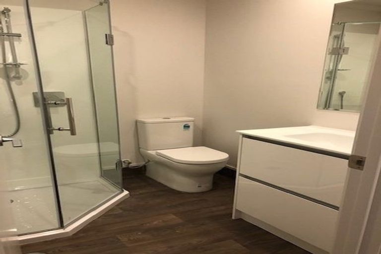 Photo of property in 4/9 Marlene Avenue, Te Atatu South, Auckland, 0610