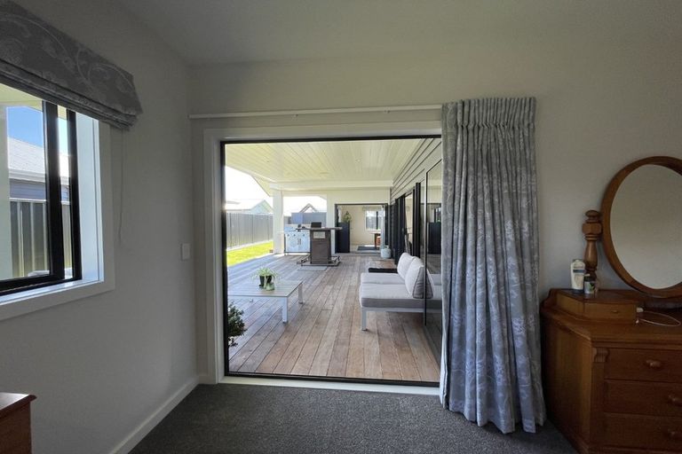 Photo of property in 9 Gee Place, Taradale, Napier, 4112