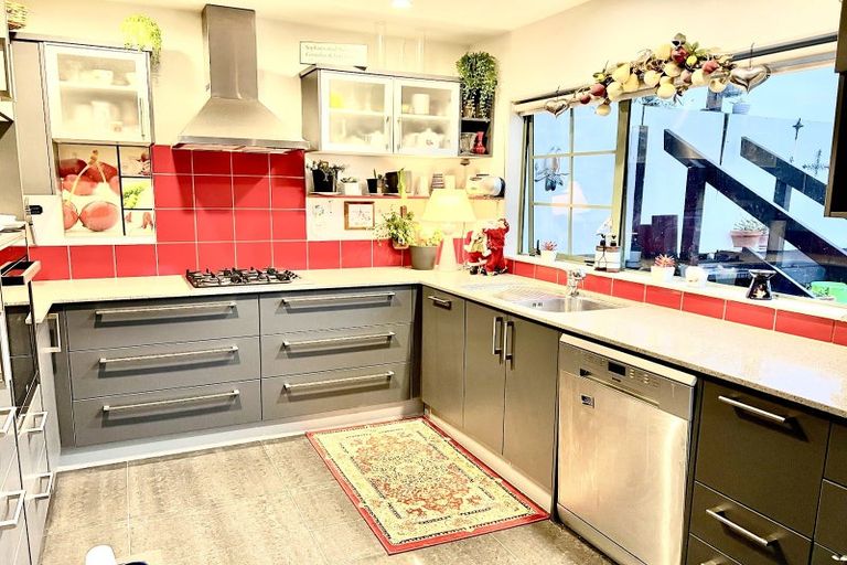 Photo of property in 1/3 Pelican Lane, Unsworth Heights, Auckland, 0632