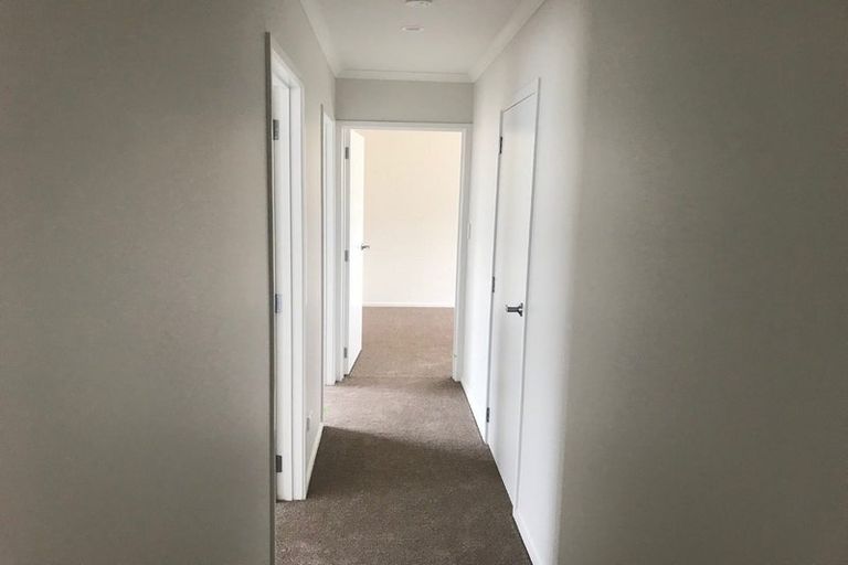 Photo of property in 19 Perla Road, Pukekohe, 2120