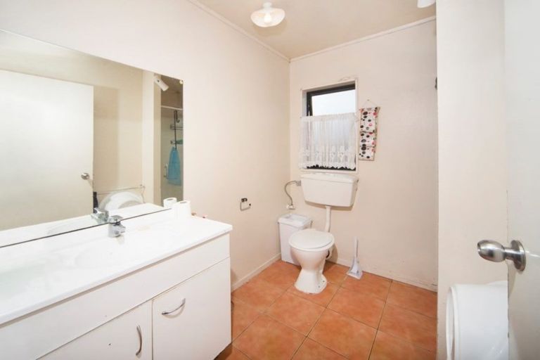 Photo of property in 43 Prangley Avenue, Mangere, Auckland, 2022
