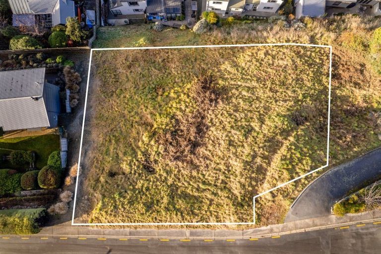 Photo of property in 8 Peregrine Place, Queenstown, 9300