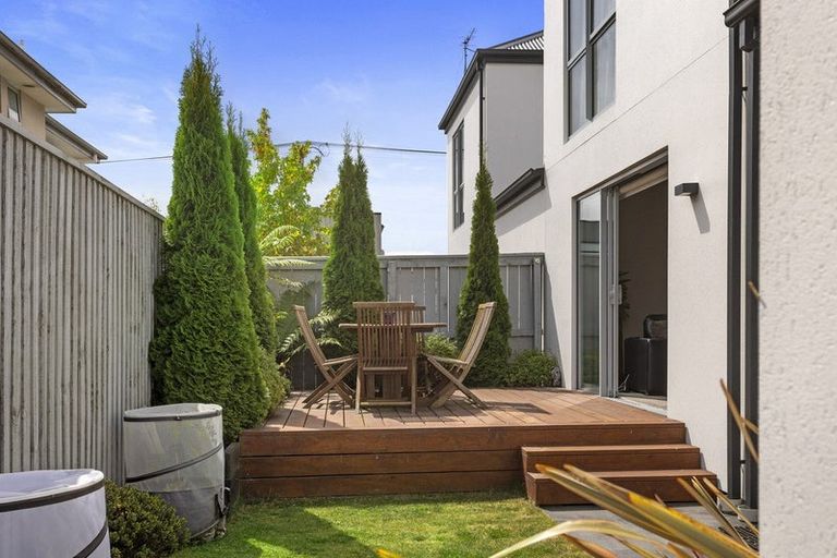 Photo of property in 2/78 Canon Street, St Albans, Christchurch, 8014
