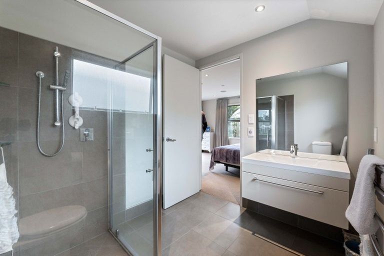 Photo of property in 4 Links Drive, Waiwhakaiho, New Plymouth, 4312