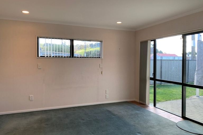Photo of property in 50a Puketapu Road, Taradale, Napier, 4112