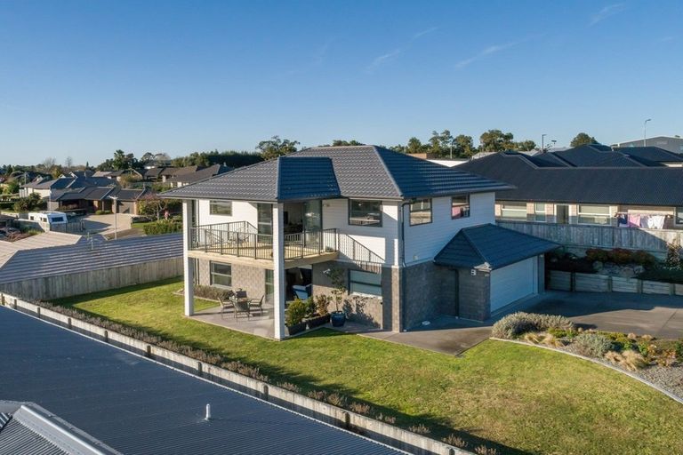 Photo of property in 25 Benmore Crescent, Pyes Pa, Tauranga, 3112